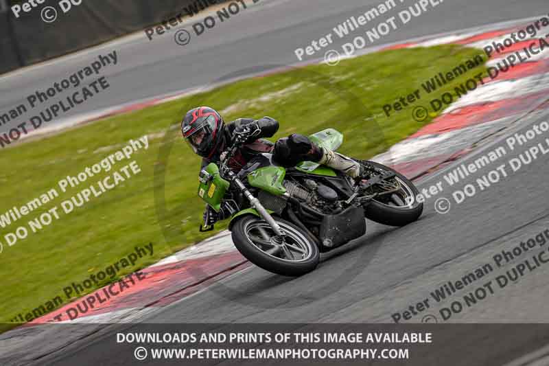 brands hatch photographs;brands no limits trackday;cadwell trackday photographs;enduro digital images;event digital images;eventdigitalimages;no limits trackdays;peter wileman photography;racing digital images;trackday digital images;trackday photos